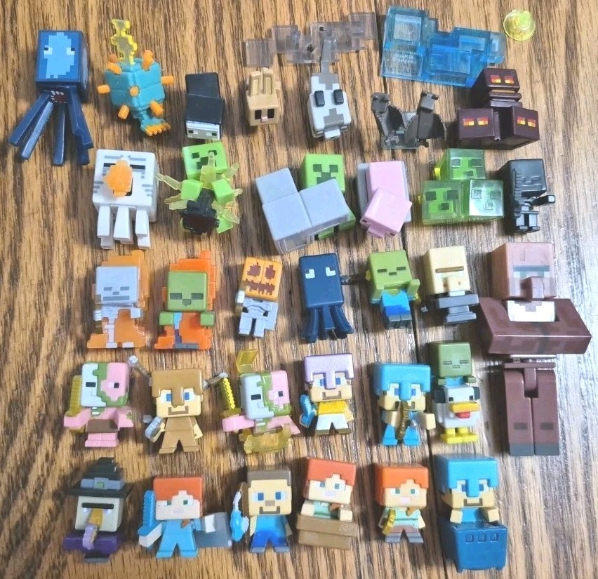MINECRAFT MINI FIGURES LOT NICE VARIETY