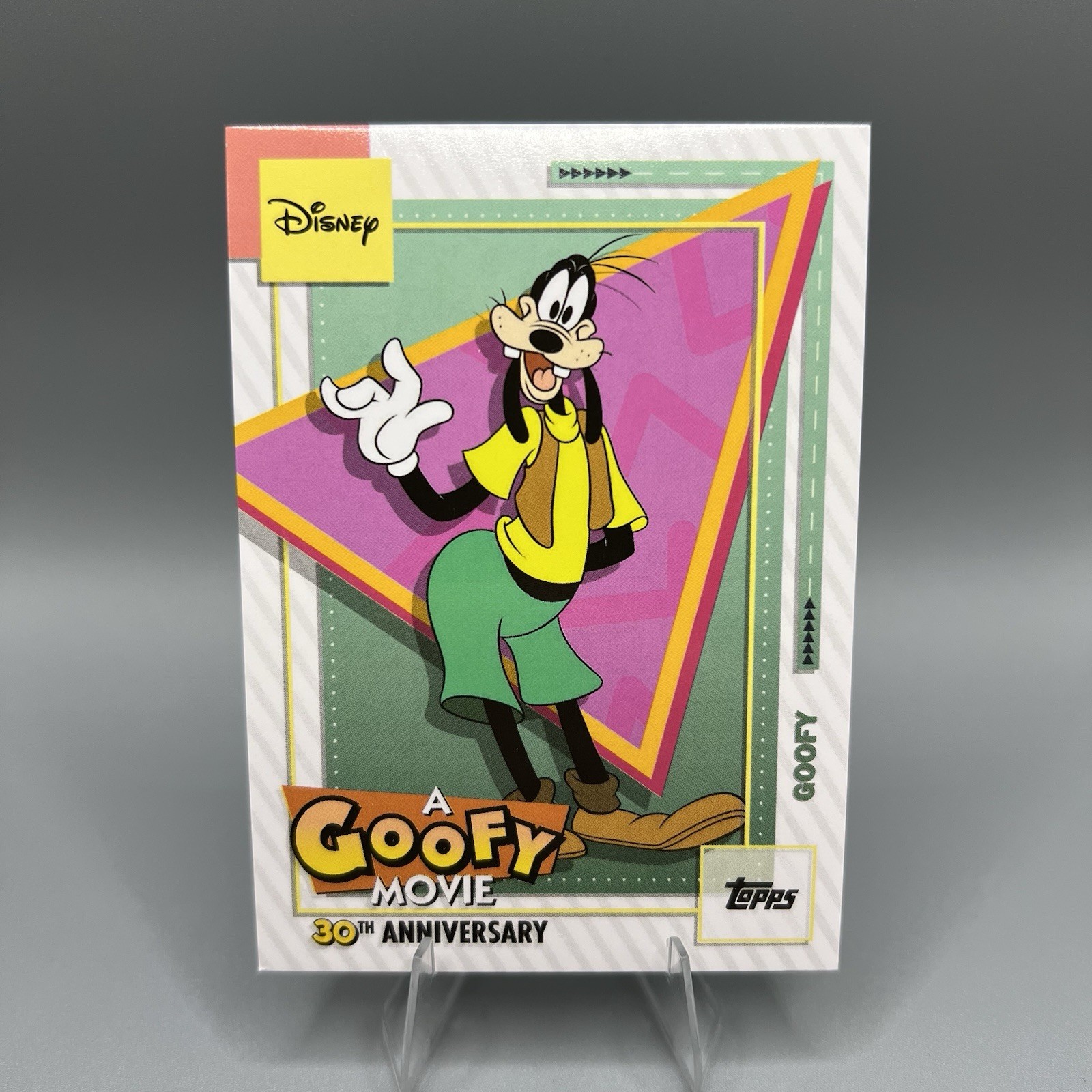 2026 Topps Disney Neon Goofy AGM-1 A Goofy Movie 30th Insert