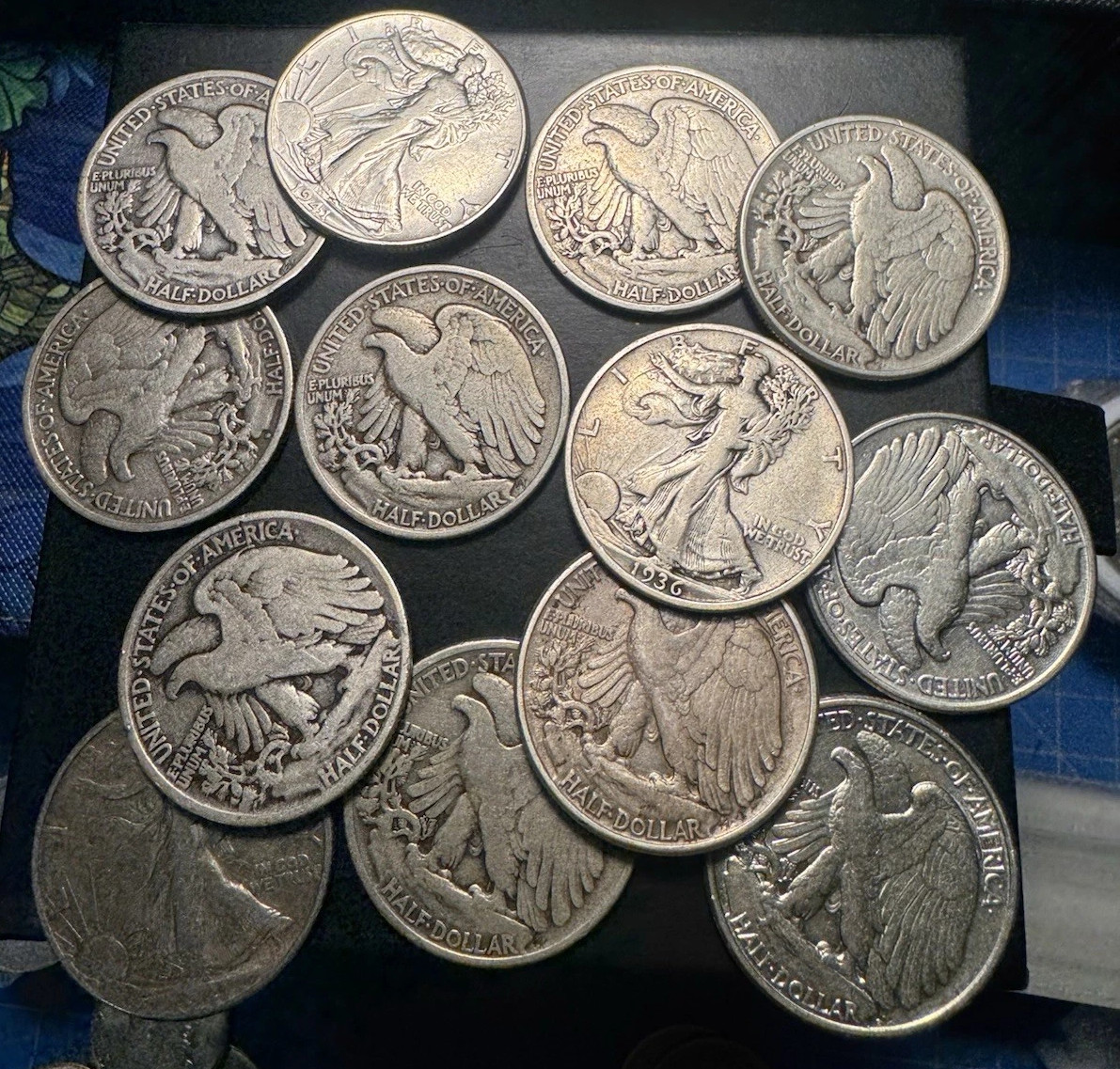 5 Walking Liberty Half DolIars 90% SiIver Lot of 5