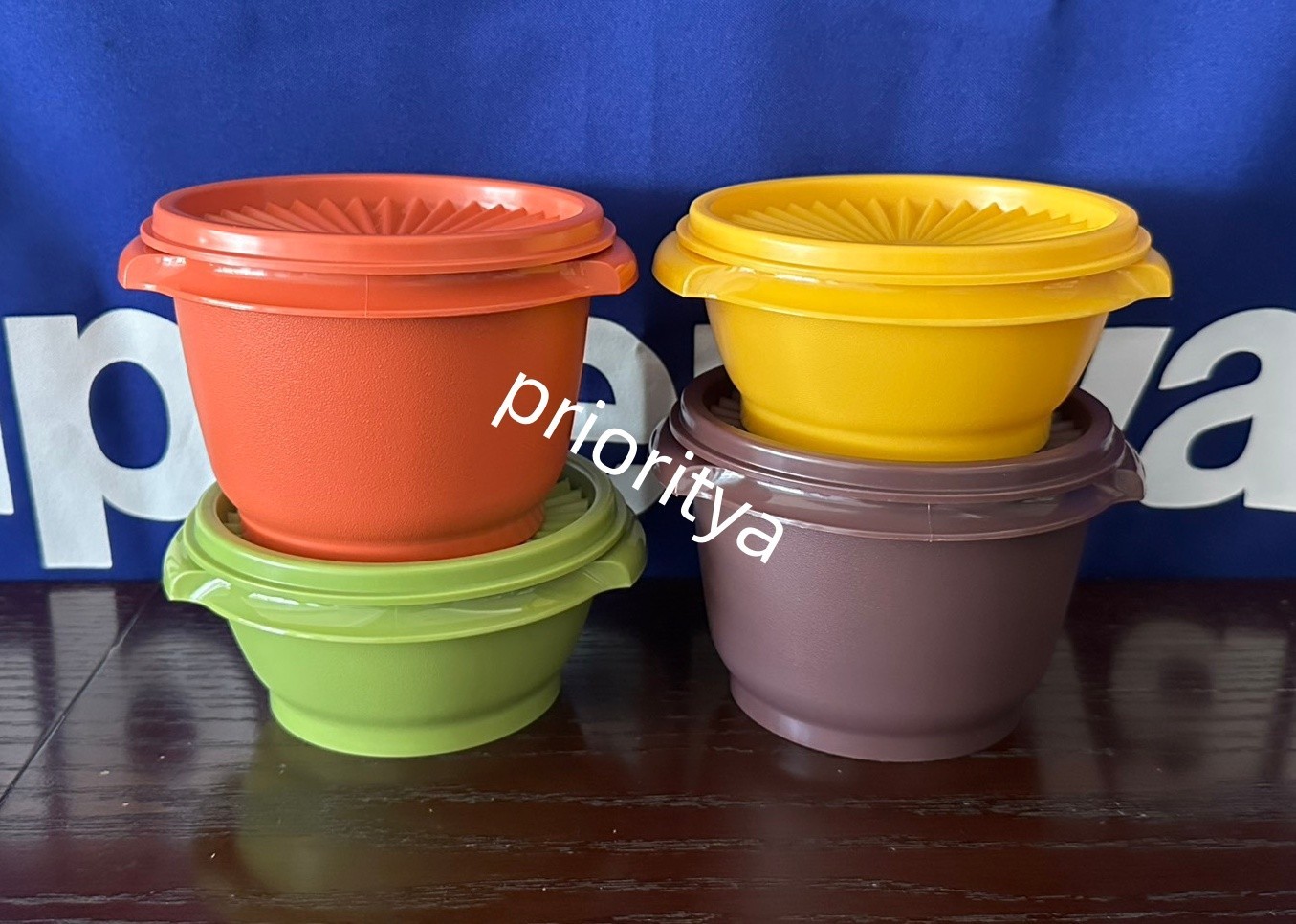 Tupperware 20oz and 10oz Servalier Bowl Liquid Tight Seal Set 4 Earth Tones New