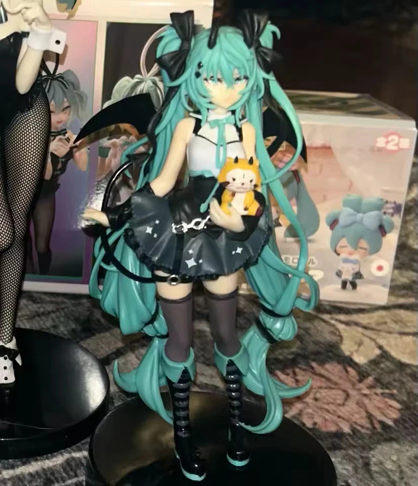 Anime Little Devil Hatsune Miku Dark Angel Racoon PVC Figure Model Ornament Gift