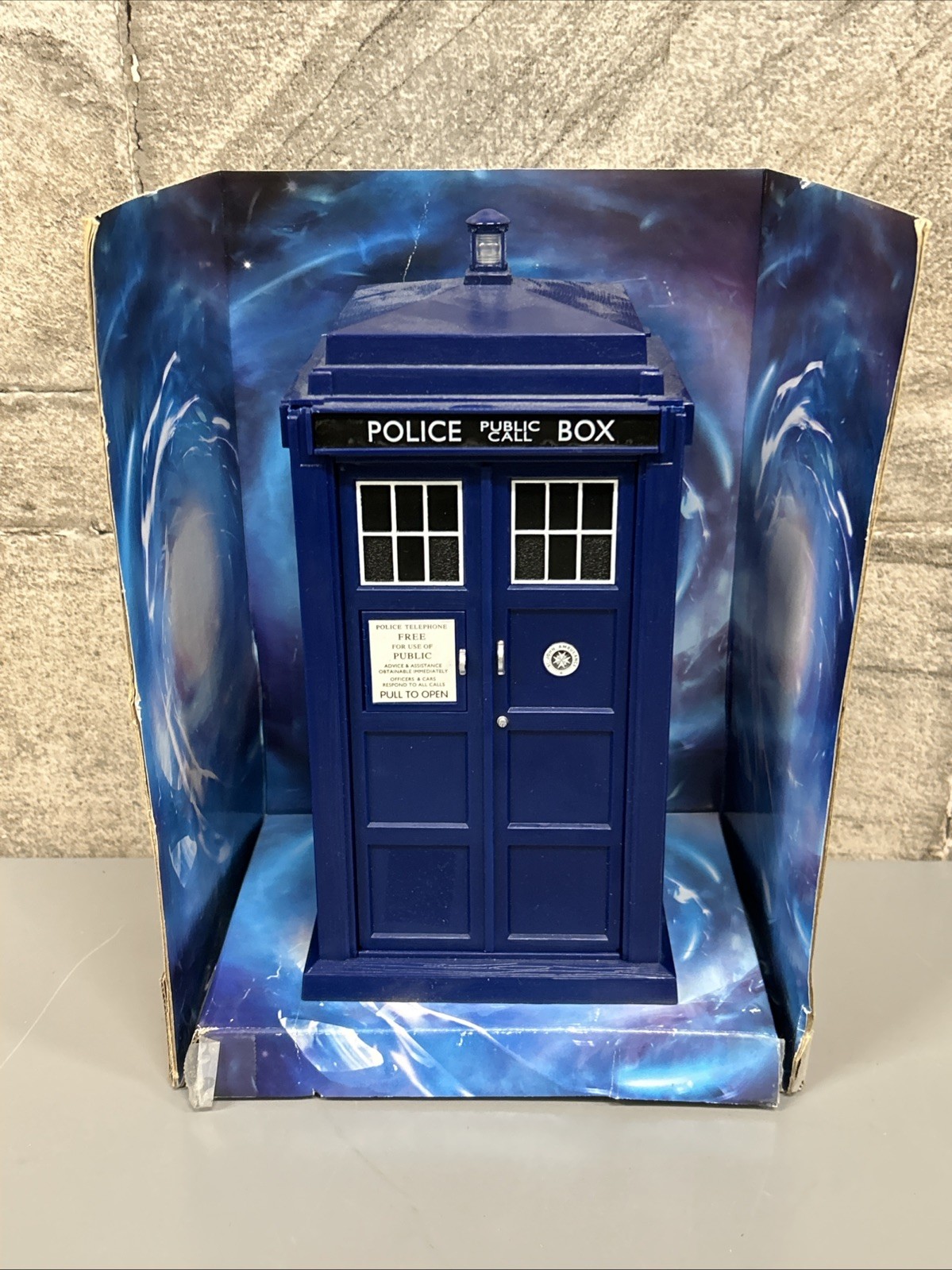 Doctor Who Electronic Flight Control Tardis With Lights And Sounds New