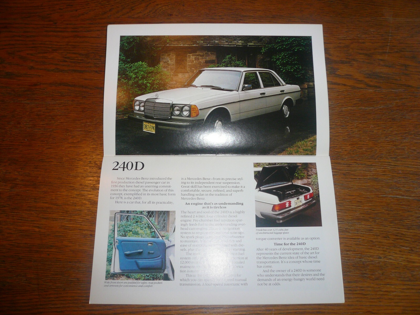 1978 Mercedes-Benz 240 D 300 D 300 CD 280 E 280 CE Sales Brochure – Vintage