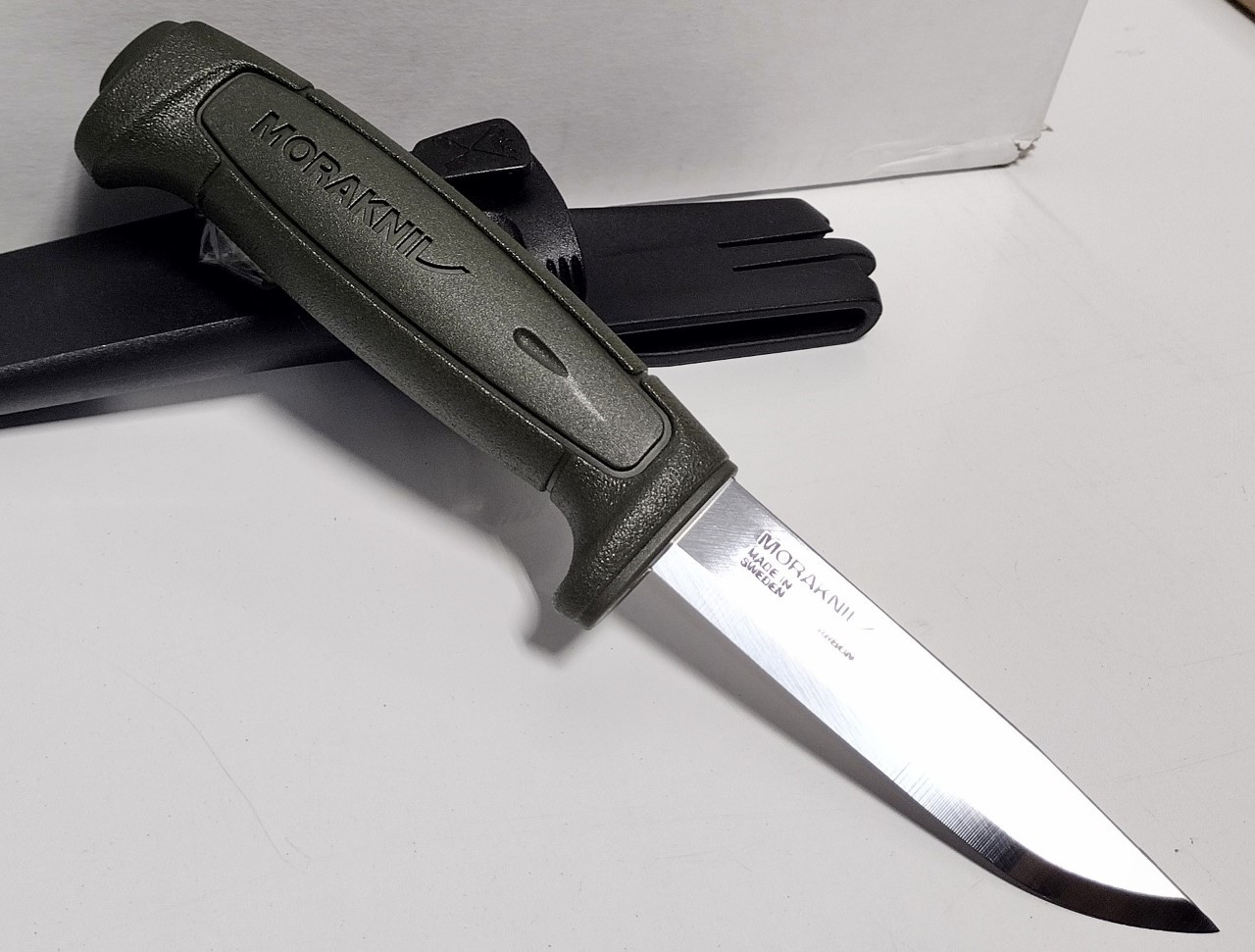 8.25″ SWEDEN MORA MORAKNIV MILITARY GREEN BASIC 511 CARBON STEEL TACTICAL KNIFE