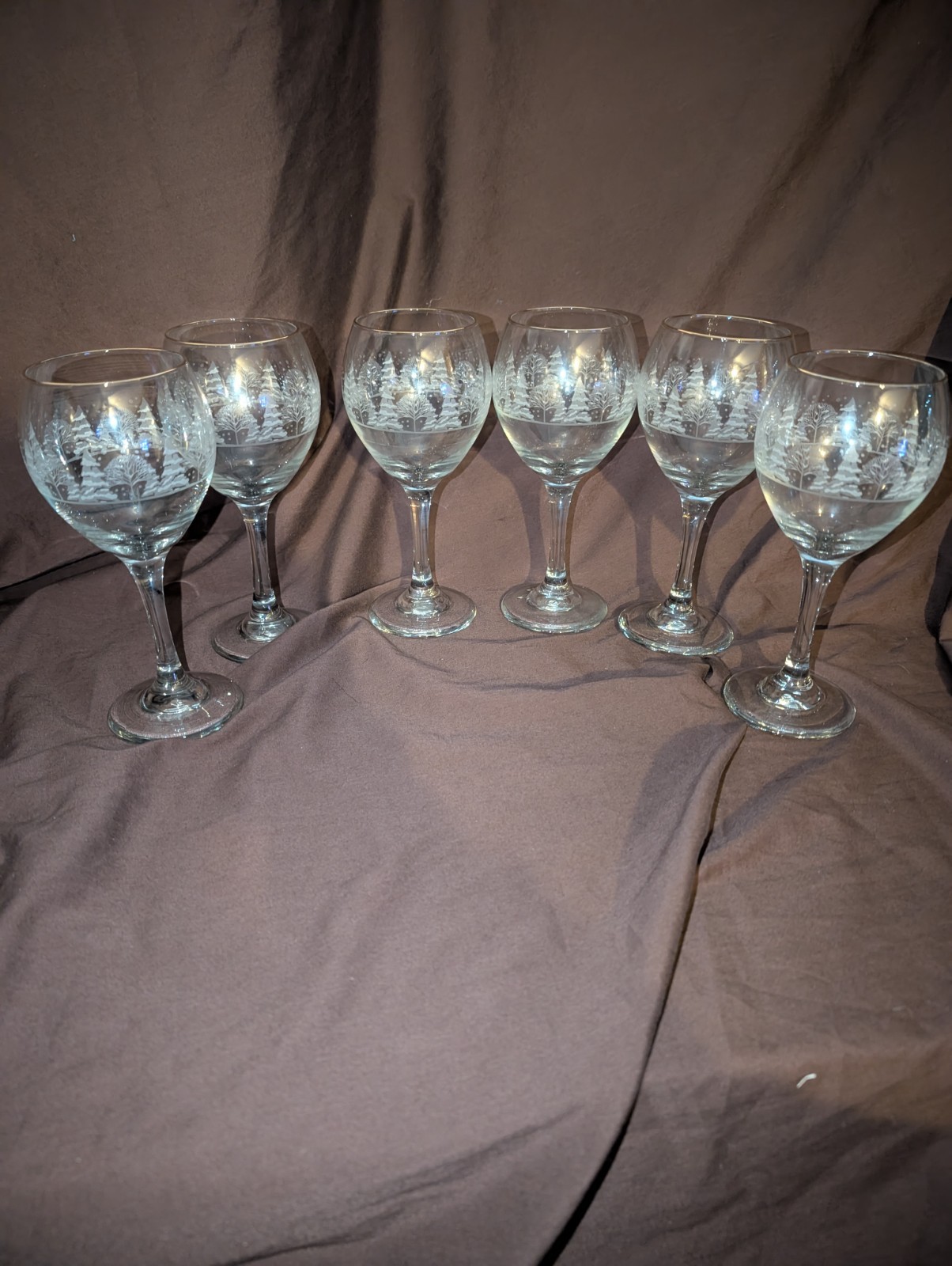 1980 Libbey Arby’s Christmas Frosted Pine Tree Collector wine glasses w/ gold tr