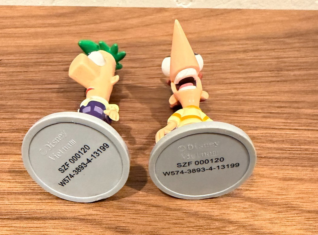 Phineas and Ferb 7 DIFF Character Action Figures Set Disney Gray Base NrMT LOOK!