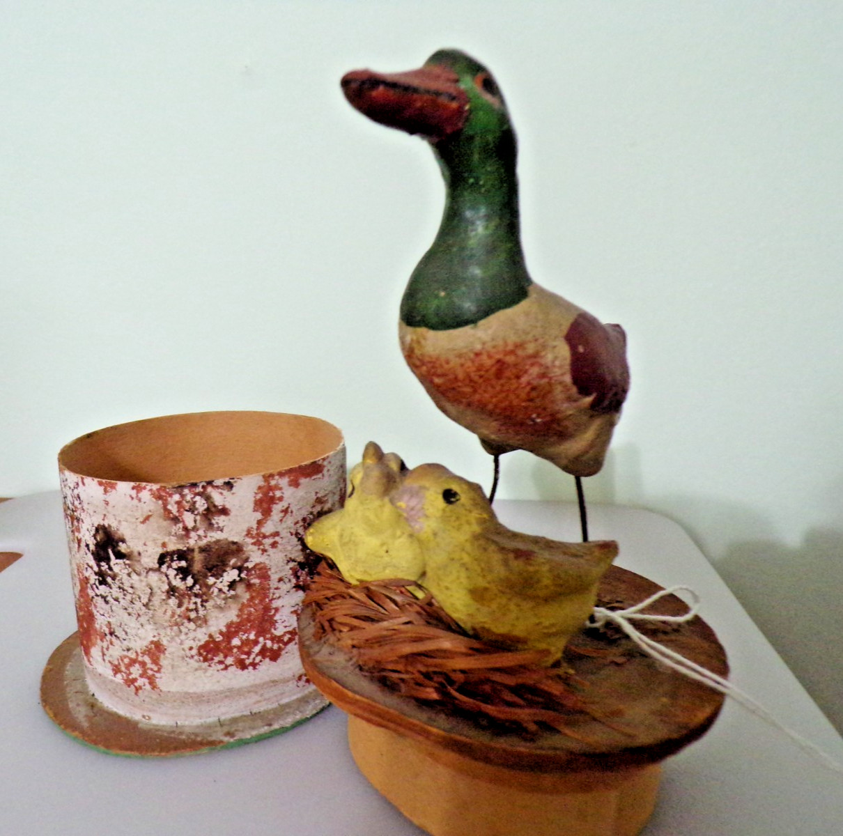MALLARD DUCK UNIQUE CANDY CONTAINER Paper Mache Hand Painted 6-1/2″ x 3-3/4″