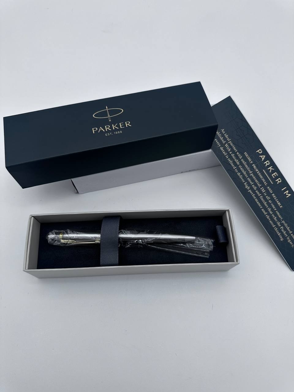 Luxury Parker-Style Pen in Gift Box – Elegant Writing Instrument Gold+Silver
