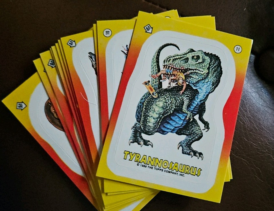1988 TOPPS Dinosaurs Attack! deck NM Complete 55 cards and 11 stickers