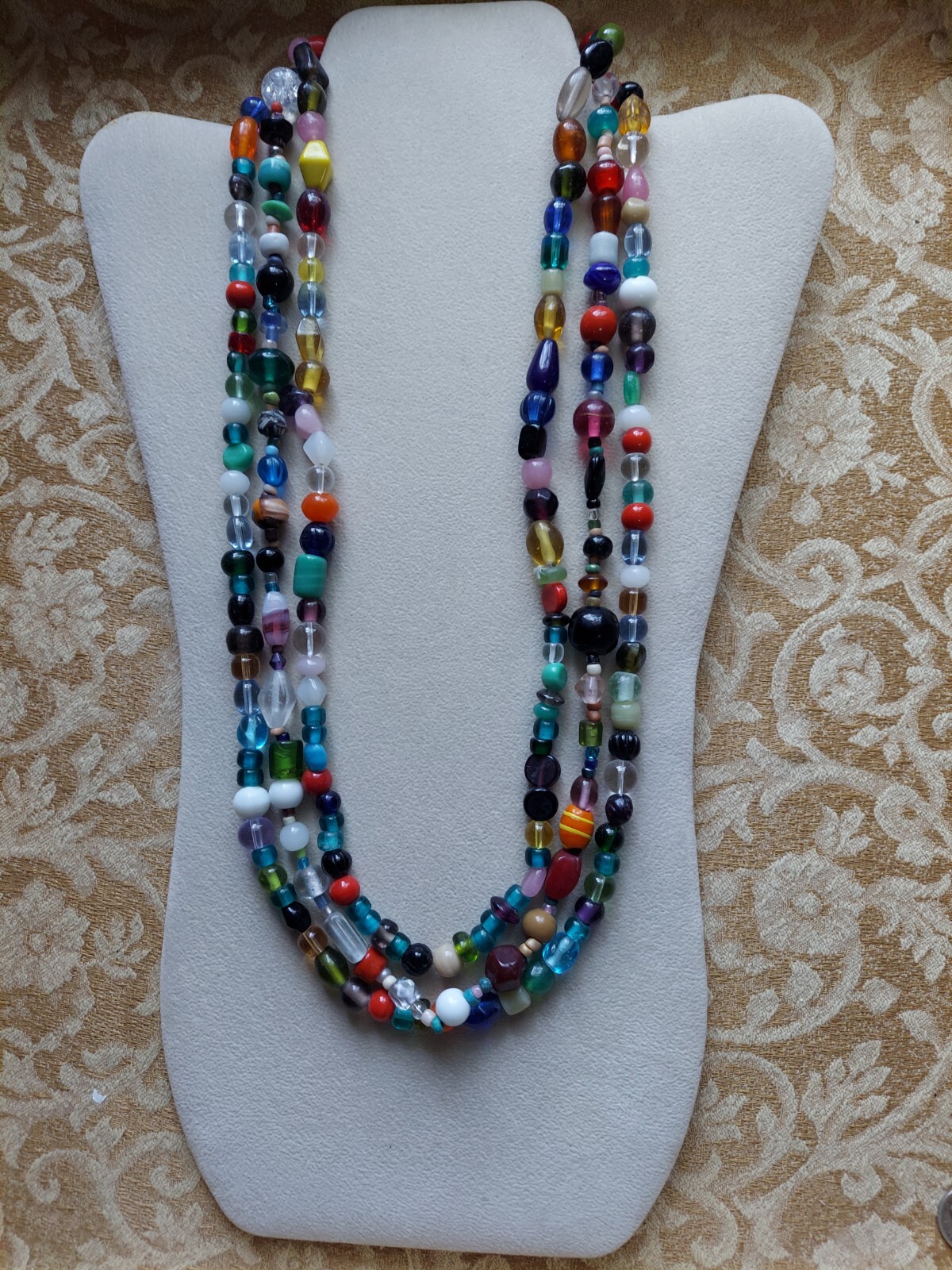 G98-From a New Orleans Mardi Gras Parade-Glass Carnival Beads-lot of 3