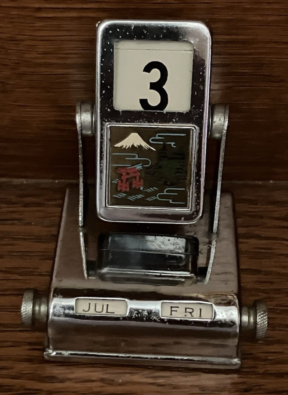 Vintage Mt Fuji Perpetual Flip Chrome Desk Calendar Japan MCM Deco
