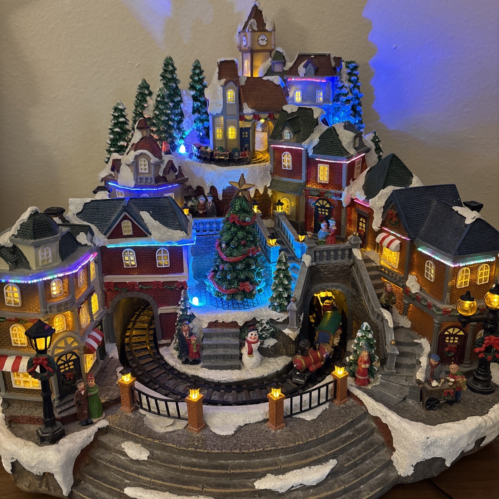 Costco Christmas LED Light-Up Musical Village – Motion Does Not Work – Read