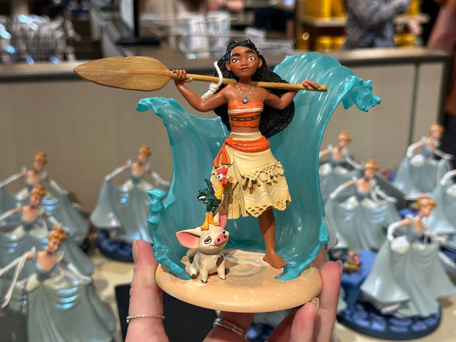 Disney Parks 2026 Moana and Hei Hei Pua Figurine Statue 6″