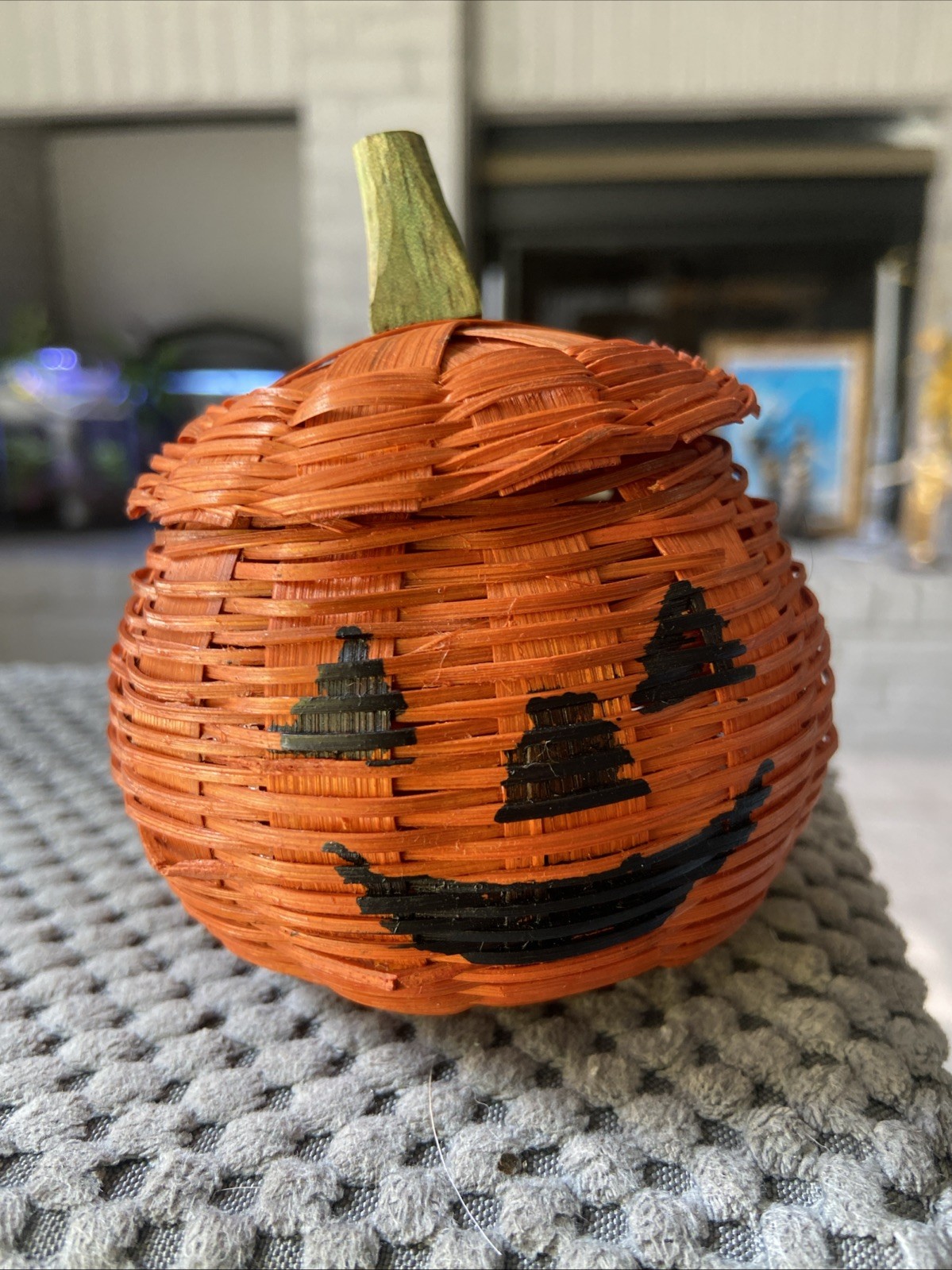 Vintage Halloween Wicker Hand Woven Orange Pumpkin Basket with Lid 4.5” Tall