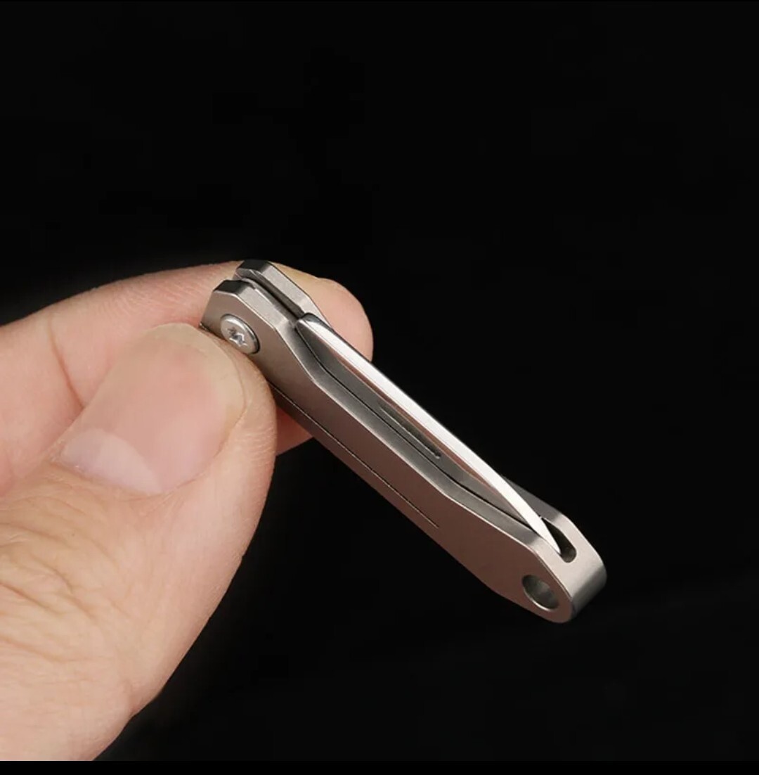 Titanium Alloy Mini Folding Knife EDC Foldable Key Chain Foldable Knife Tool