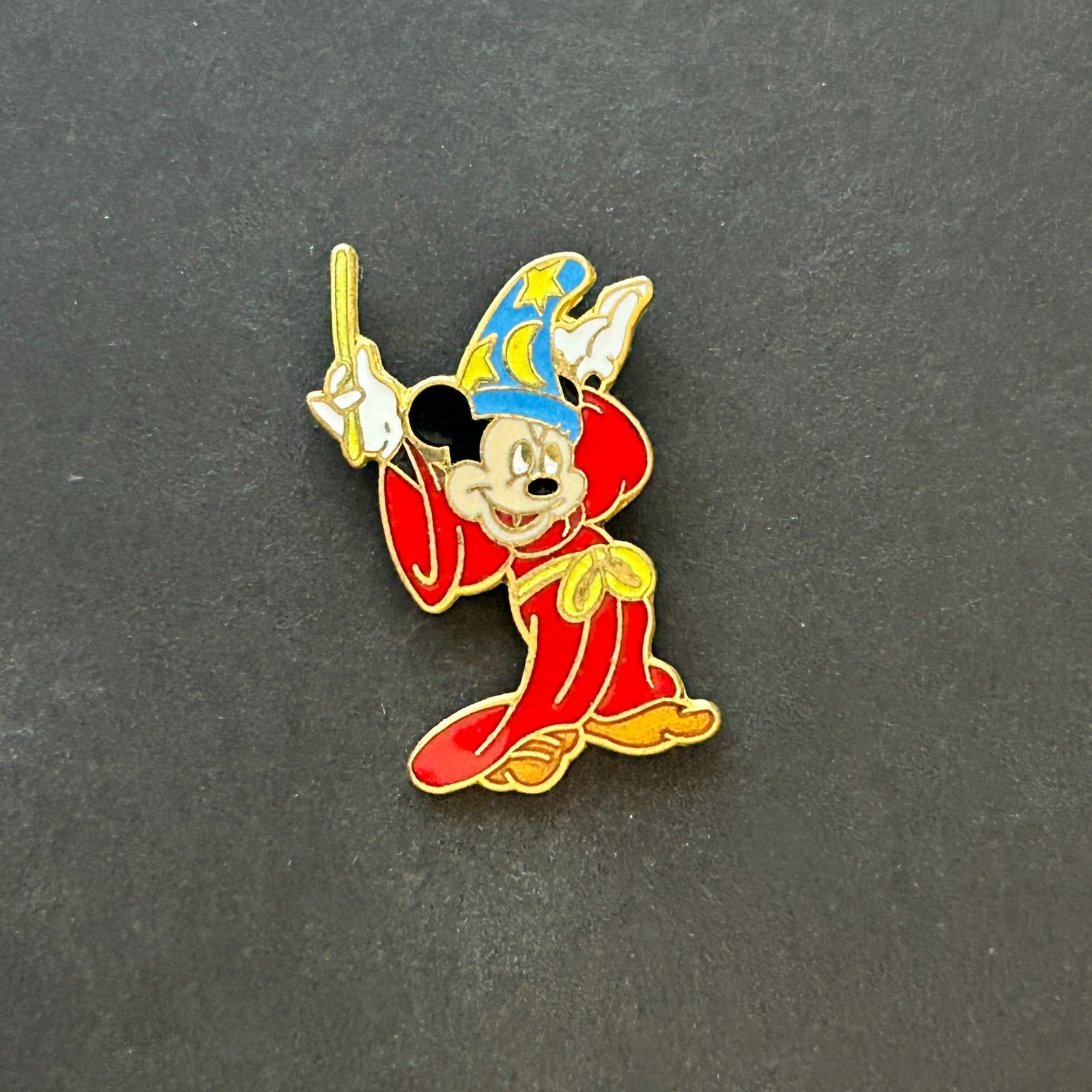 WDW – Sorcerer Mickey – Yellow Stars – Fantasia Disney Pin 209
