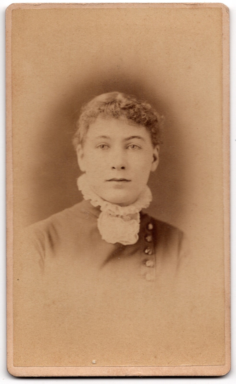 Antique CDV Circa 1870s D. C. Dinsmore Young Lady in Ruffle Collar Dover me