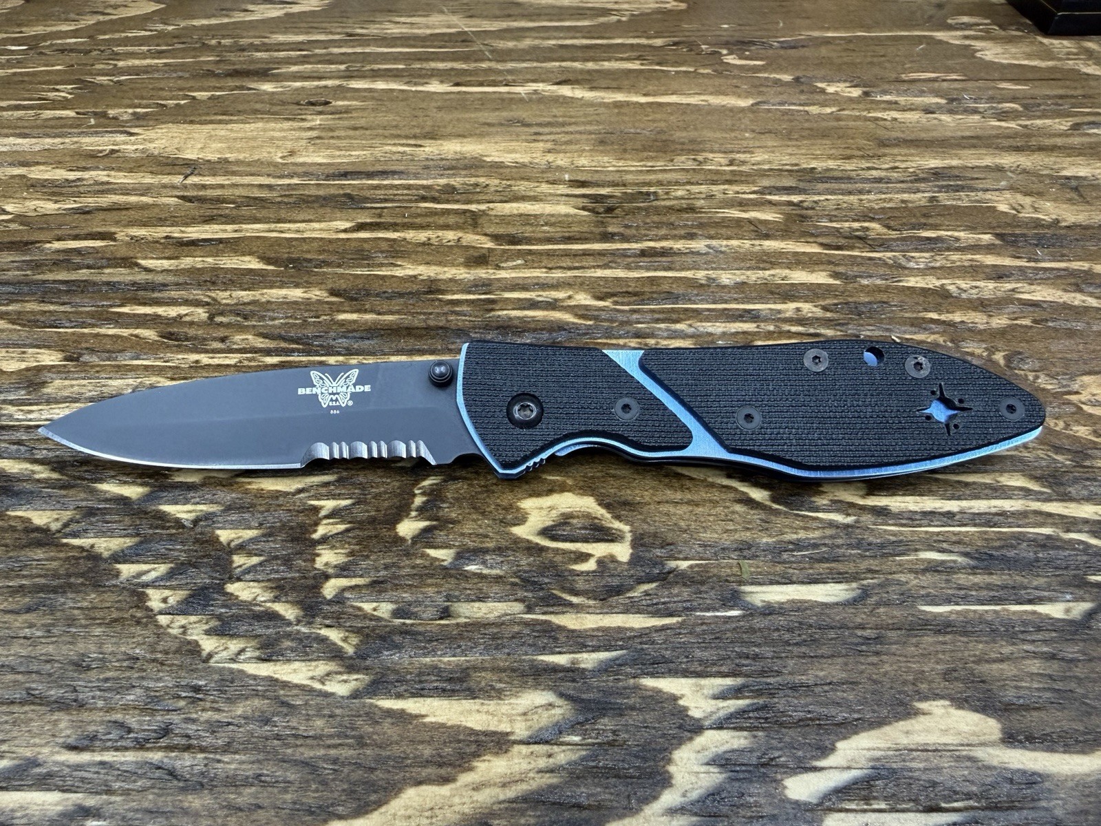 Benchmade 886SBT Bluestar (vintage-discontinued)