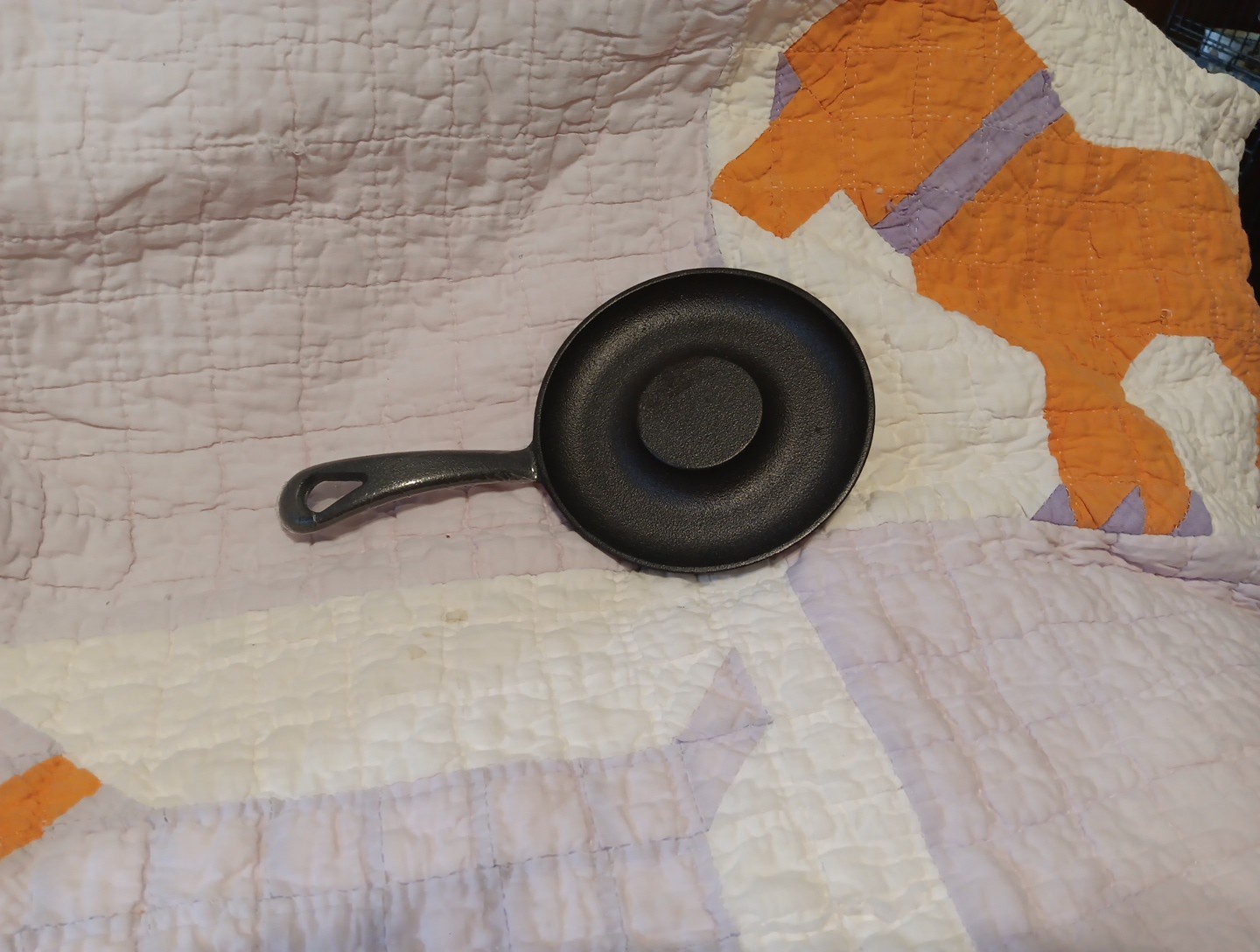 Cast Iron Donut Skillet 5 Inch New Without Packaging