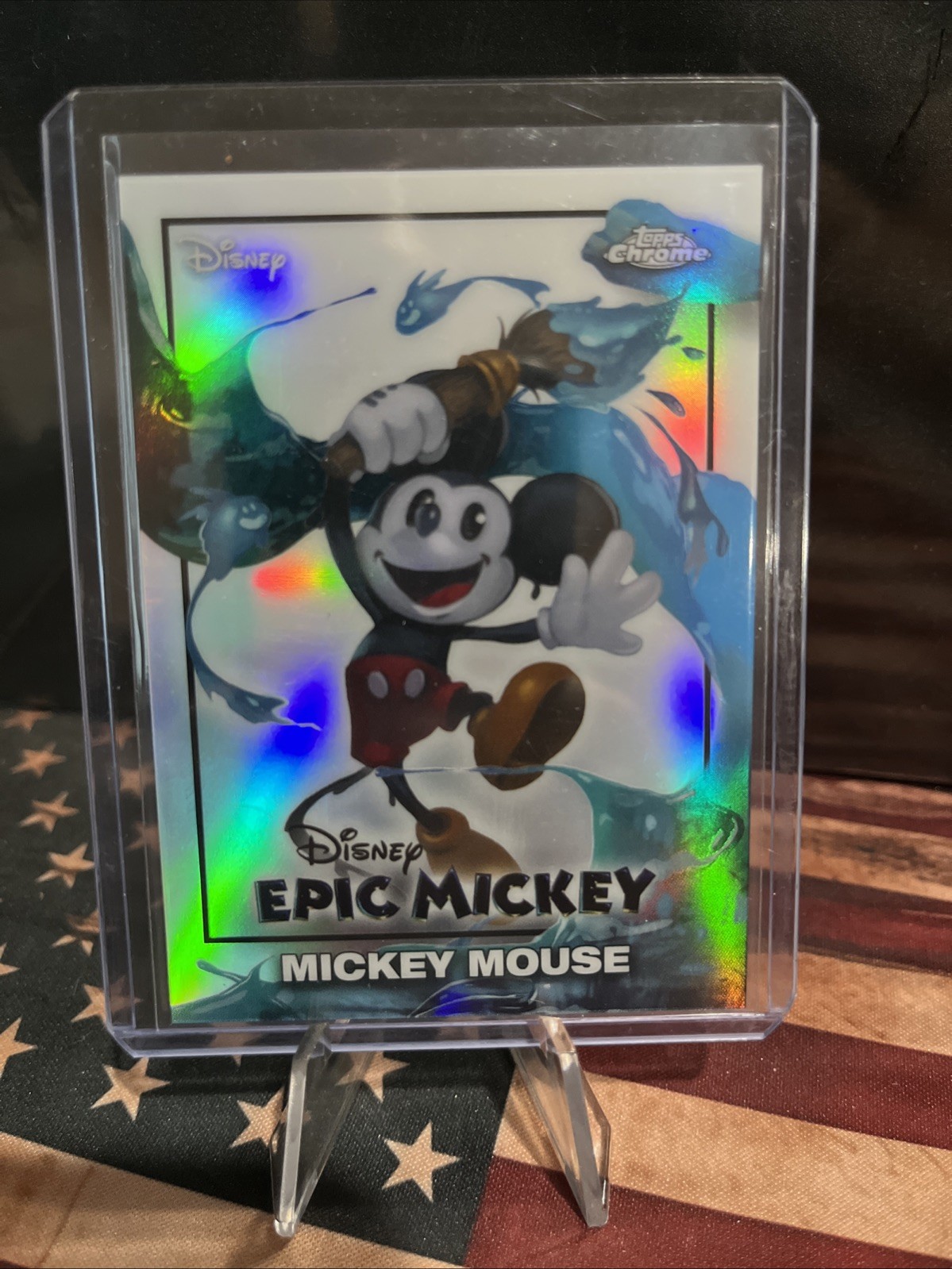 2026 Topps Disney Neon Chrome Mickey Mouse Epic Mickey #EM-1