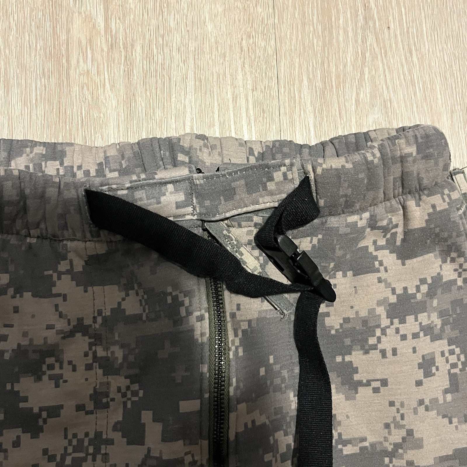 MASSIF Army Elements Pants USGI ACU(AEP) UCP Size Medium 29in Inseam Hunting