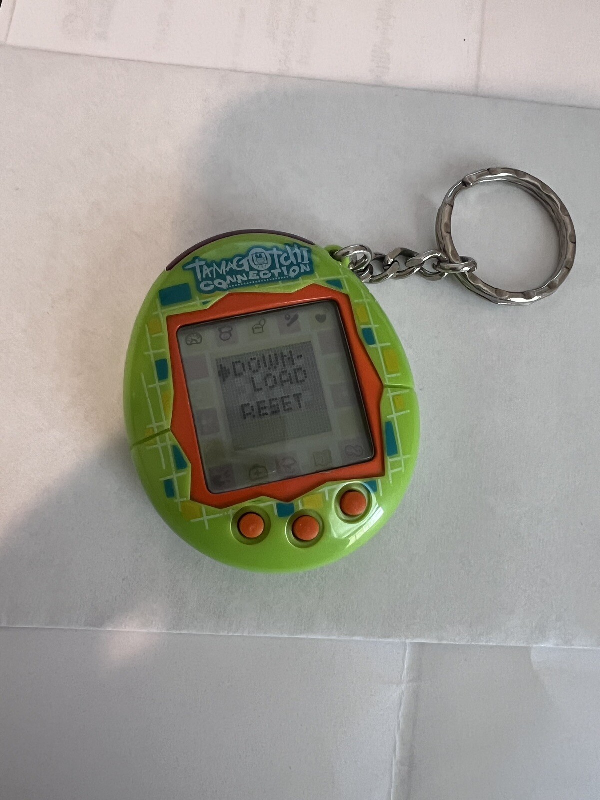 TAMAGOTCHI CONNECTION Working/Tested/New Battery Lime Green NO SCRATCHES CLEAN