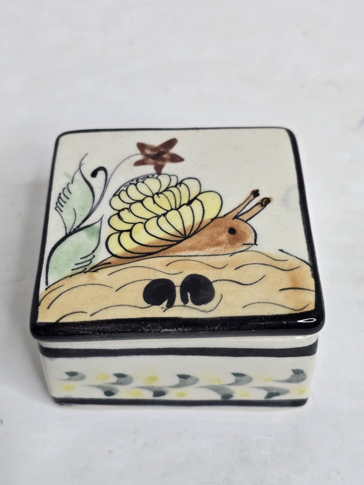 Tonala Mexico Pottery Trinket Box 2.50 In. Square Lid Snail Hand Painted VGC