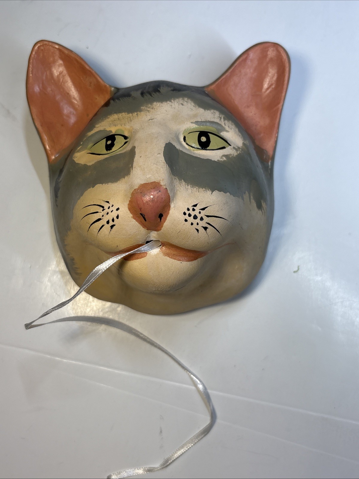 Vintage Gray Cat Art Pottery Ceramic Kitten String Holder Wall Funky Folk Twine