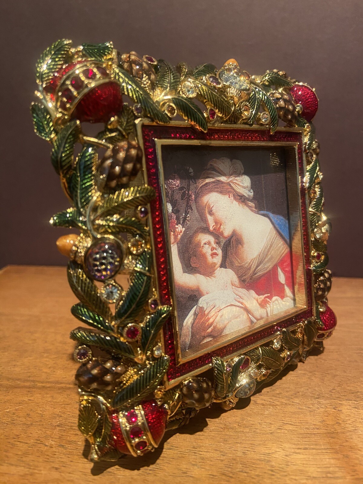 JAY STRONGWATER FRAME “CHRISTABELLE” CHRISTMAS-ORNAMENTS TREE HOLLY BEJEWELED