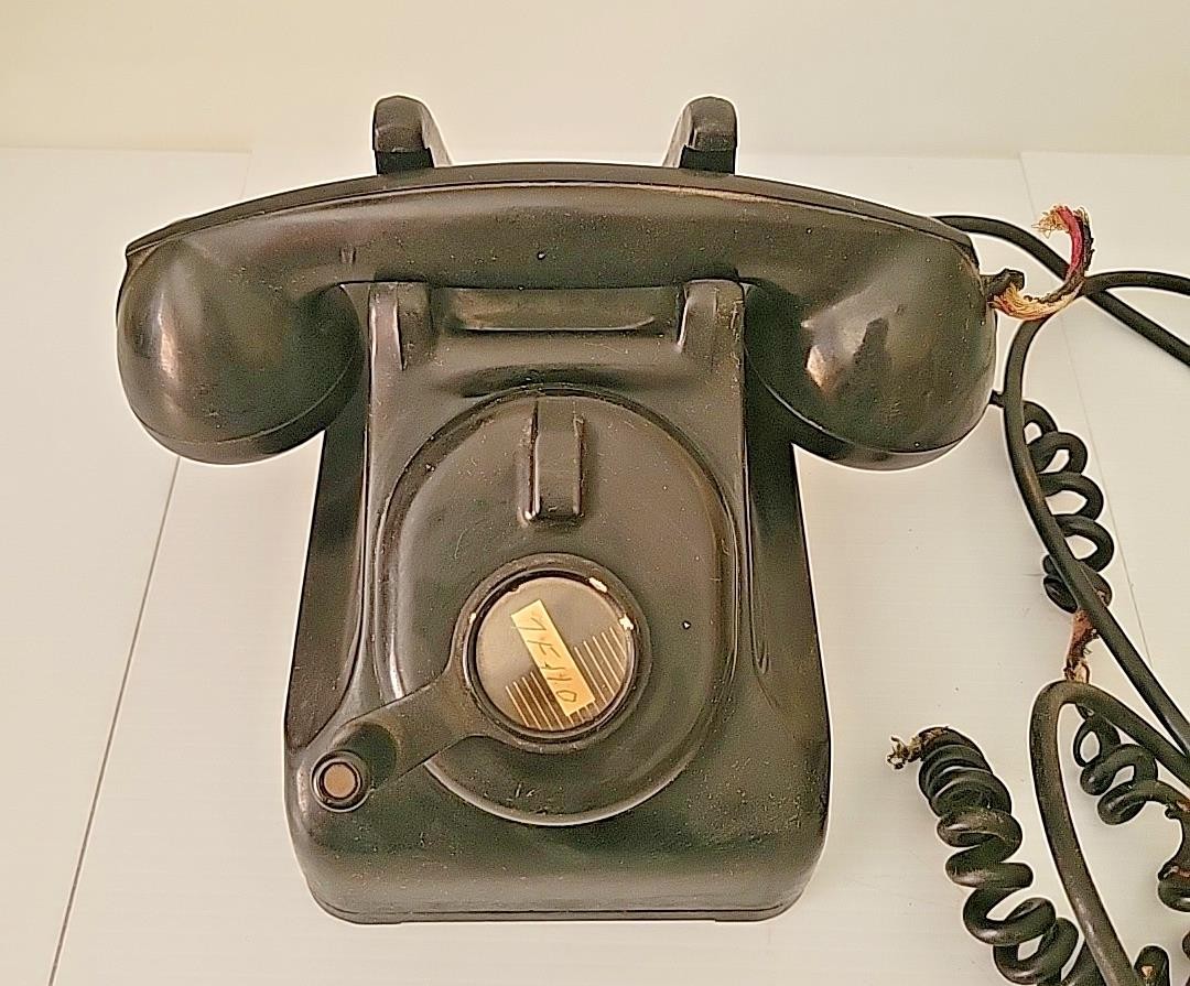 Vintage Leich Desk Telephone Black Bakelite Phone 901B Crank Ringer Desk Phone