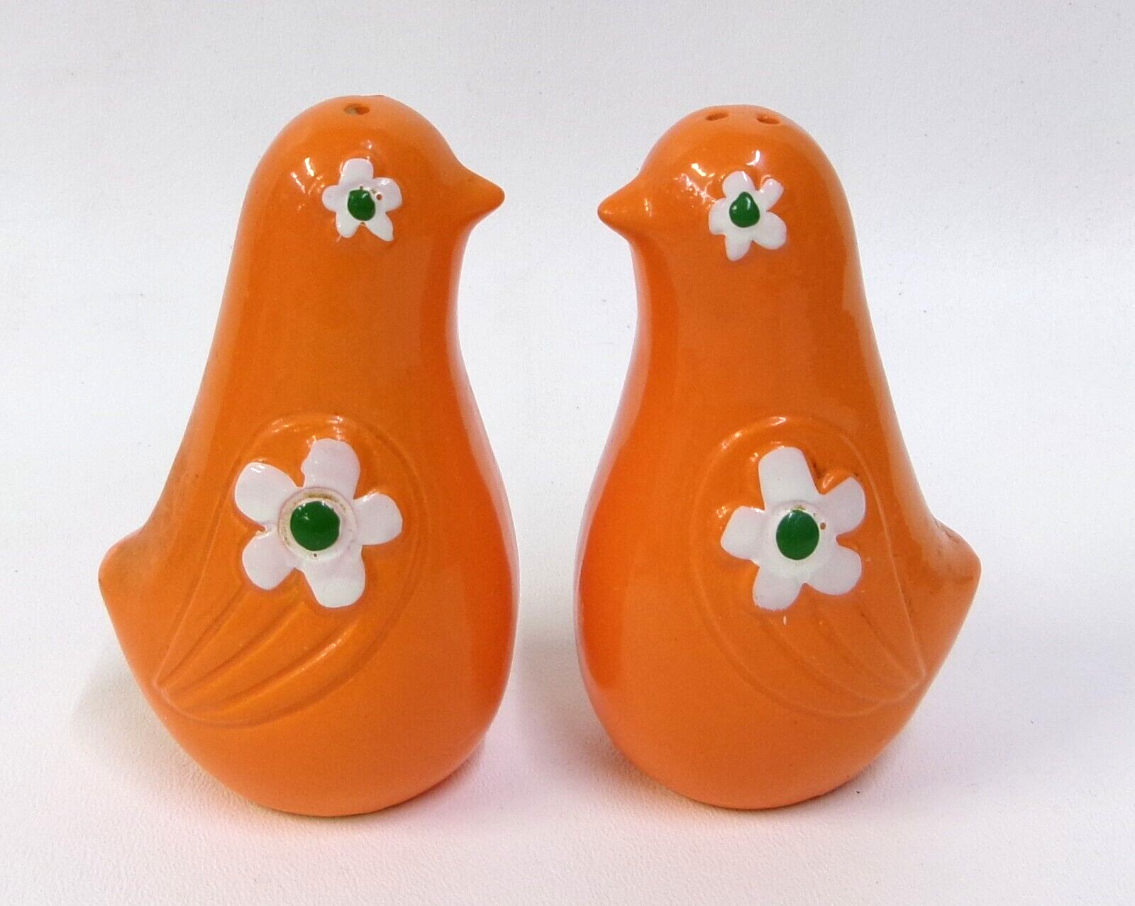 Vintage Retro Mod 60’s 70’s Orange Partridge Bird Flower Salt & Pepper Shakers
