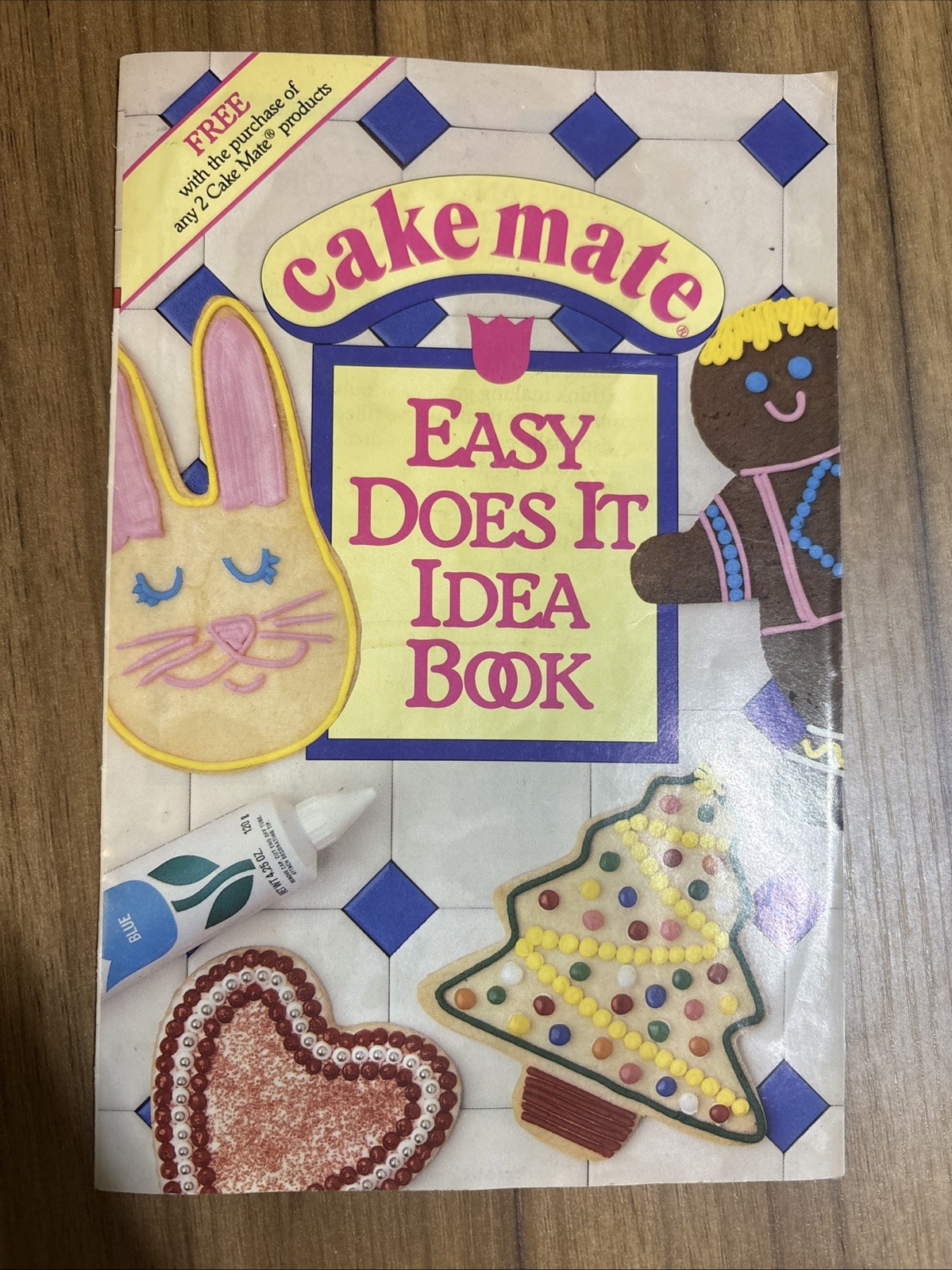 Cake Mate Easy Does It Idea Book McCormick & Co 1986 Vintage Christmas Birthday