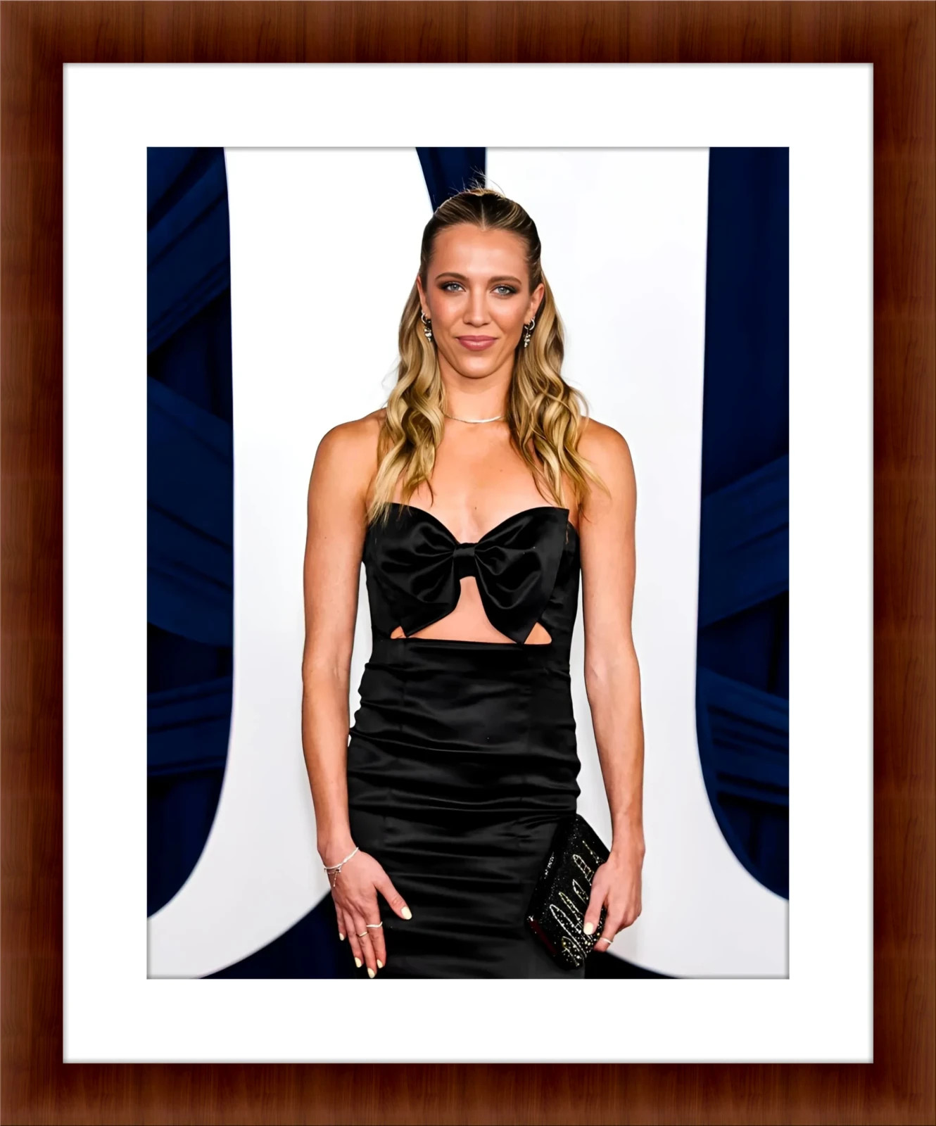 Lexie Hull 8.5 x 11 Candid Color Unframed Photograph Collectable Print