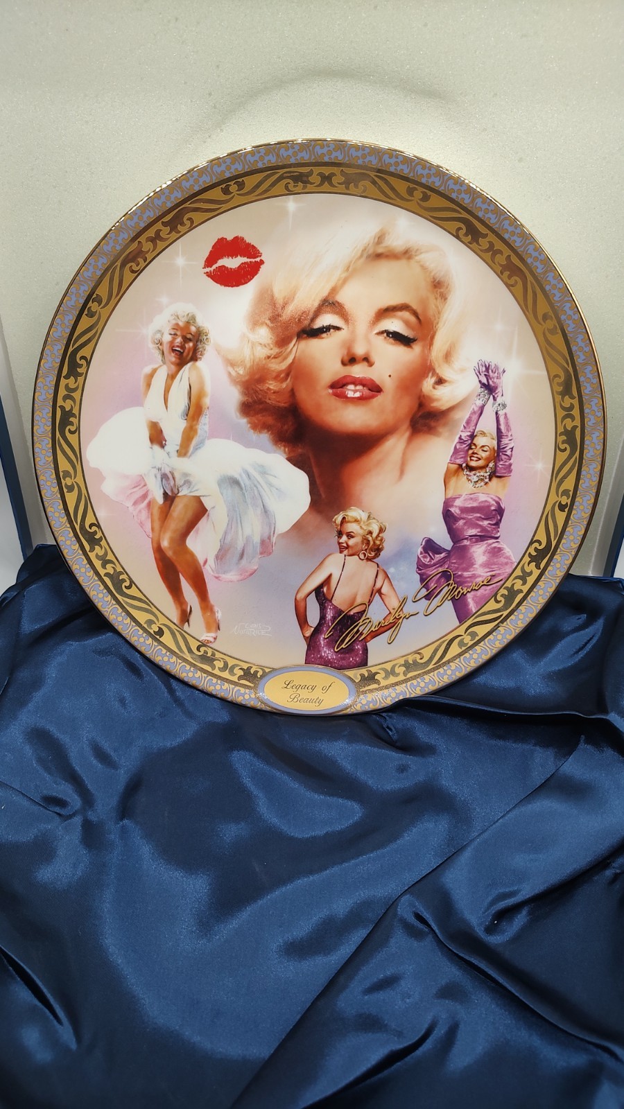 Marilyn Monroe Bradford Exchange 12” Masterpiece Plate Legacy Of Beauty COA Box
