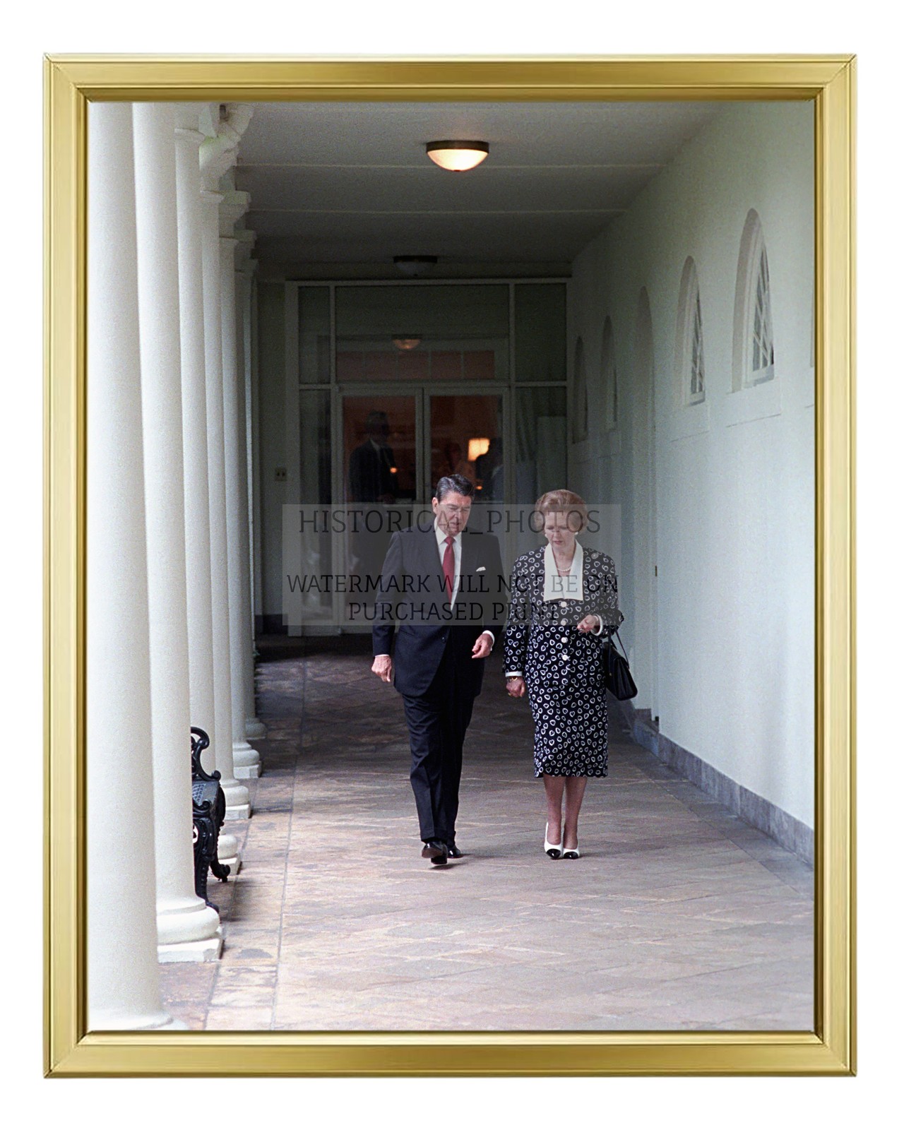 RONALD REAGAN MARGARET THATCHER WHITE HOUSE COLONNADE MEE 8X10 GOLD FRAMED PHOTO