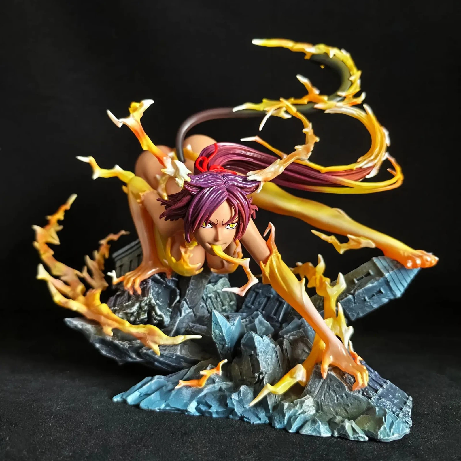 Bleach Shihouin Yoruichi Cat Girl Figure 25cm PVC Flash Goddess Statue