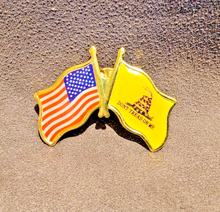 American Gadsden Don’t Tread on Me and American Dual Flag Combo Lapel Brooch Pin