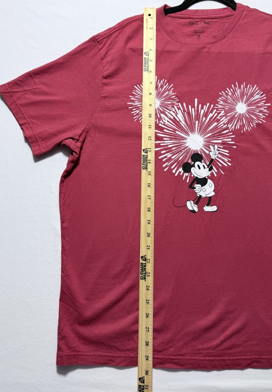 American Eagle Mickey Mouse Disney Fireworks Graphic Tee XL Fireworks Limited