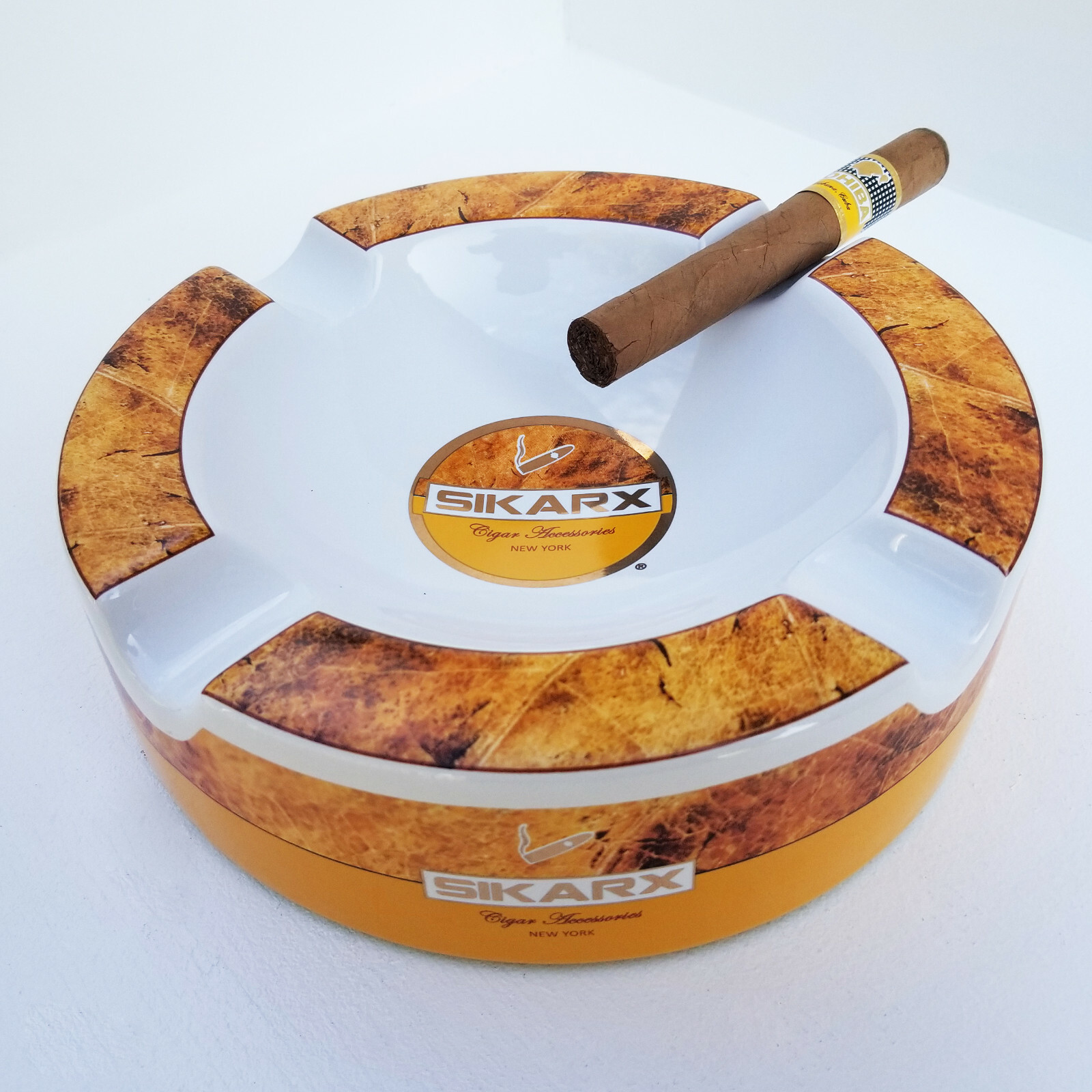Sikarx Cigars Leaf Large Ceramic Ashtray for Patio / Outdoor Use 4 Cigar rests
