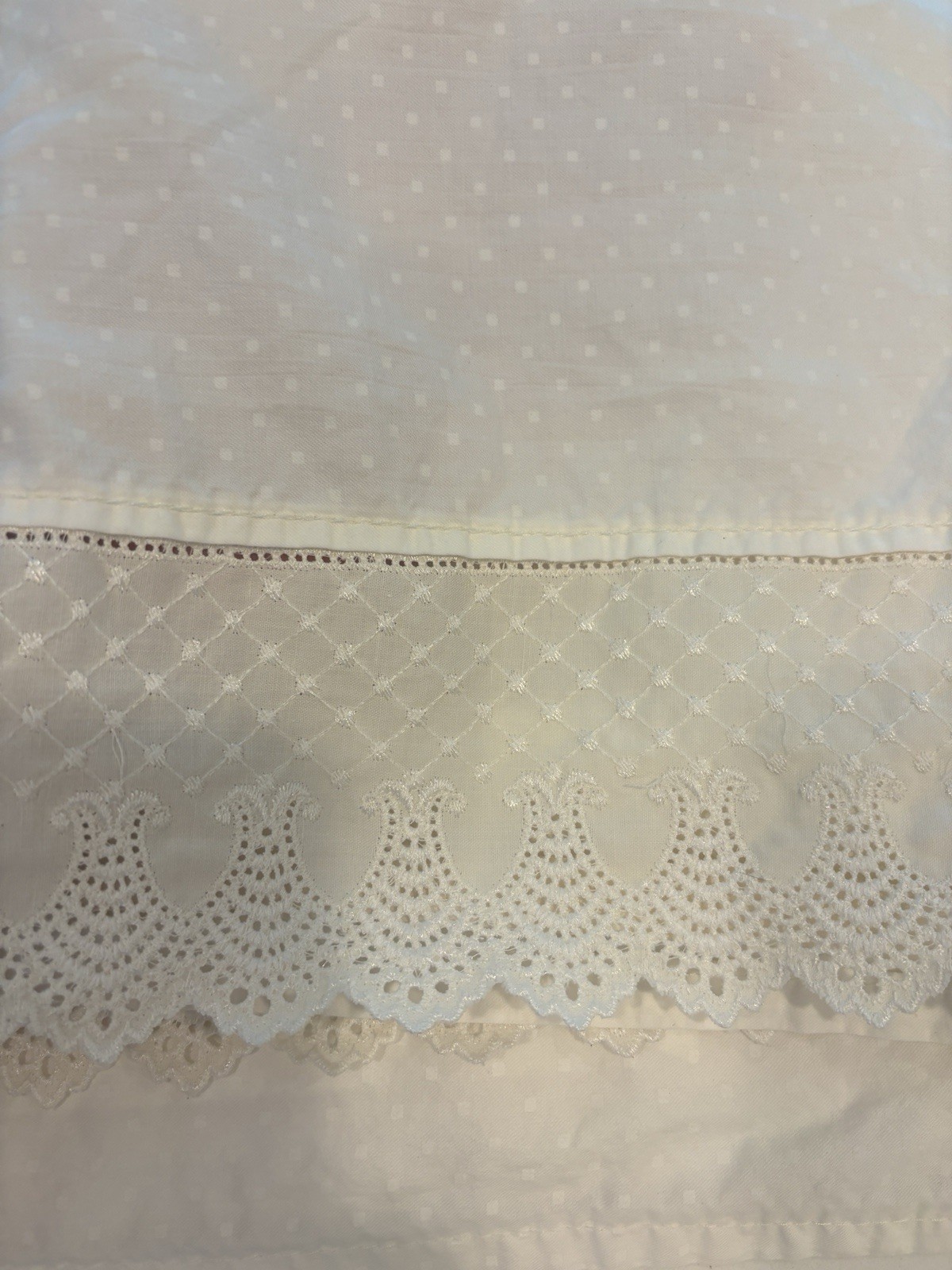 Charisma by Fieldcrest Lace & Dots Full Flat Sheet Ivory 100% Supima Cotton