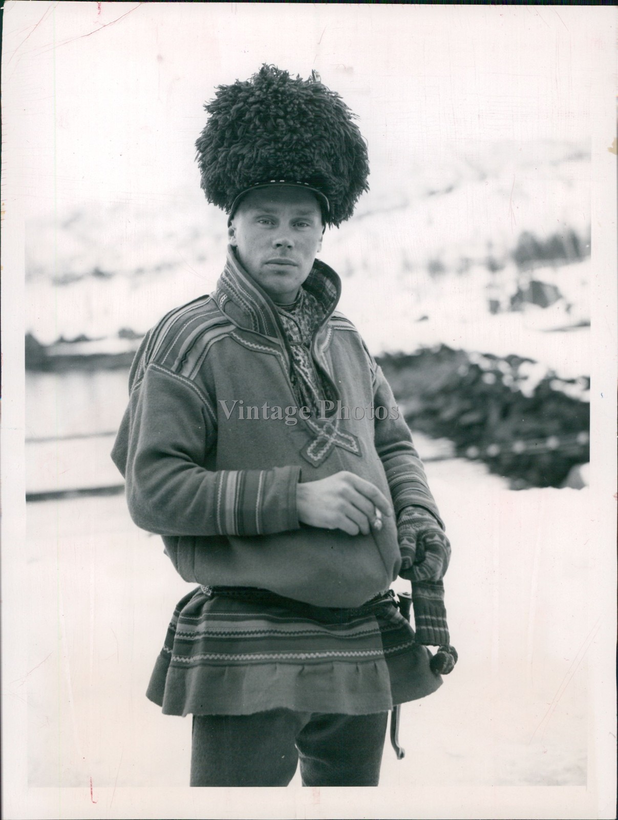 1949 Headdress Symbol Wealth Daniel De Luce Crazy Press Vintage Photo 7×9
