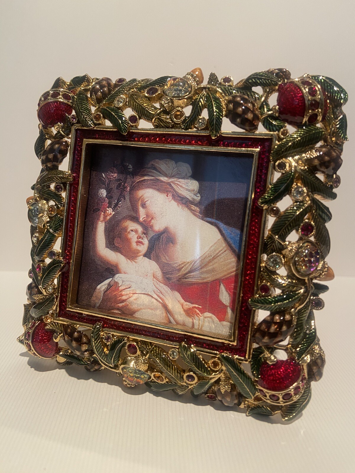 JAY STRONGWATER FRAME “CHRISTABELLE” CHRISTMAS-ORNAMENTS TREE HOLLY BEJEWELED