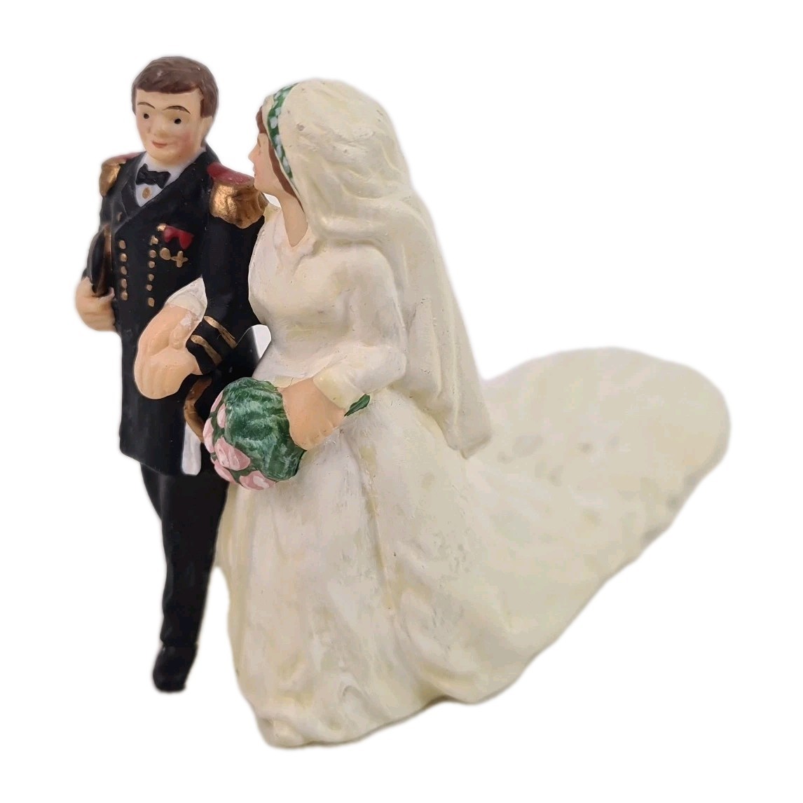🚨 Department 56 “Here Comes The Bride” 56300 Christmas Alpine Village Accessory