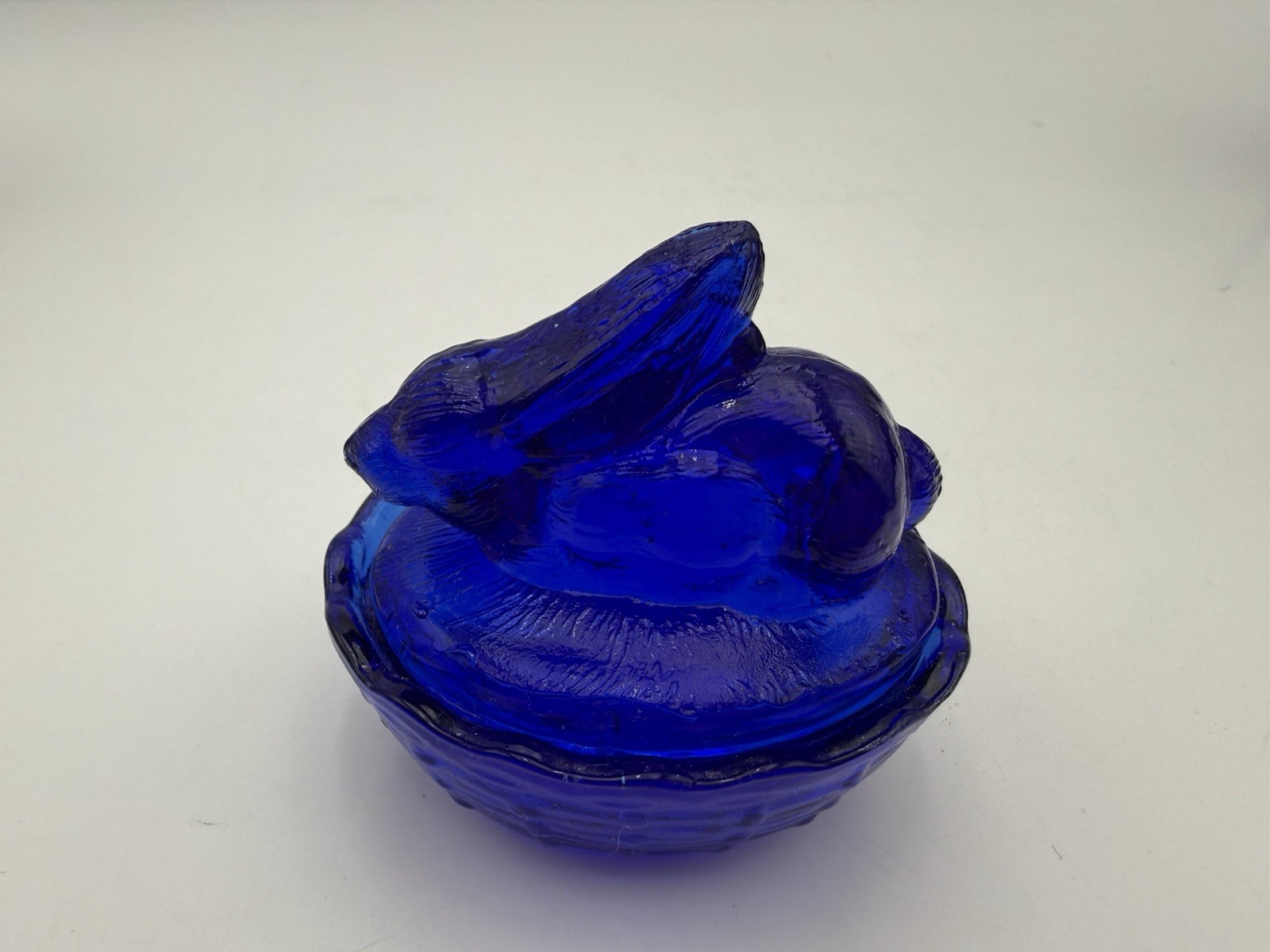 Vtg Summit Art Glass Embossed COBALT Blue Small Bunny Rabbit Salt Cellar E31A