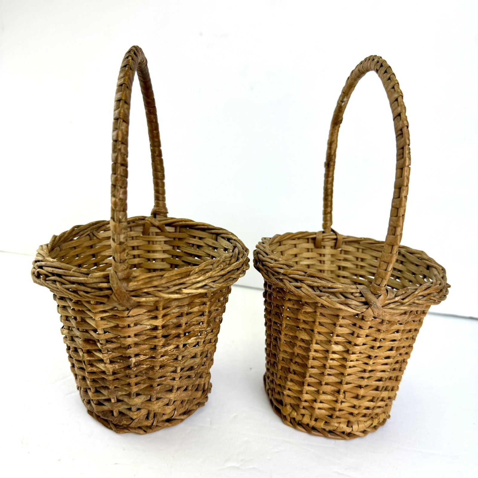 Pair 2 Wicker Baskets Handled Small 8” Brown Farmhouse Decor Basket