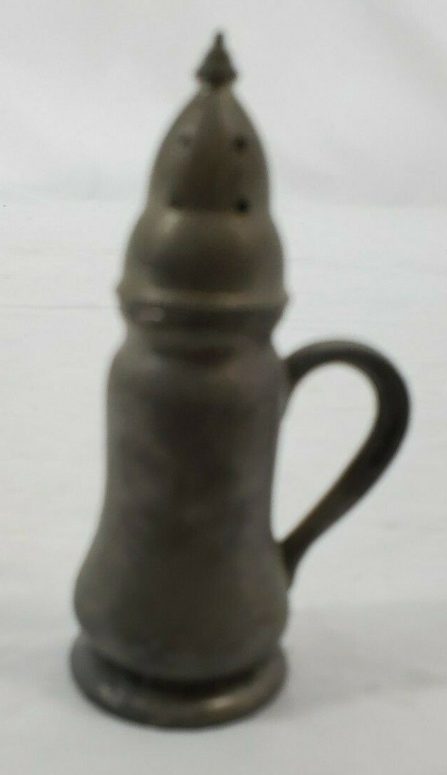 VINTAGE Salt or Pepper Shaker by Genuine Pewter by Quaker #2096 3.5″ Tall