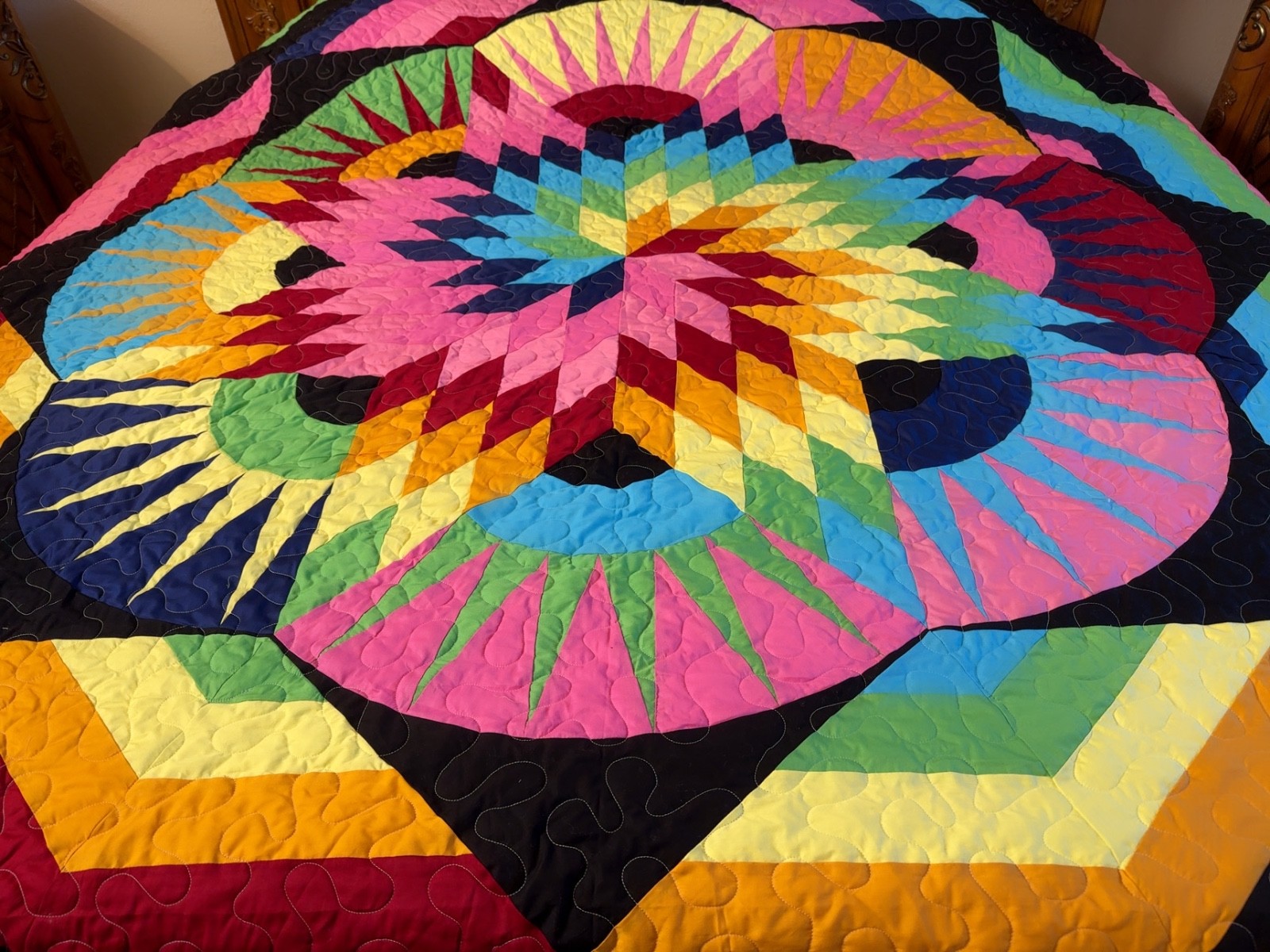 Queen Size Machine Pieced And quilted Patchwork Quilt #C-010
