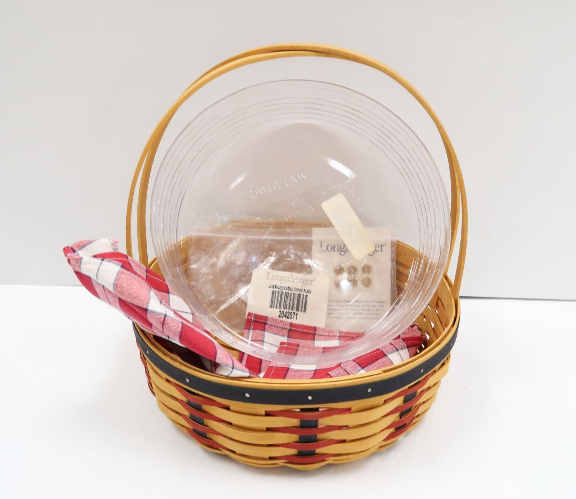 LONGABERGER WOODCRAFTS HANDWOVEN 2002 CASSEROLE BASKET W/PROTECTION & LINER