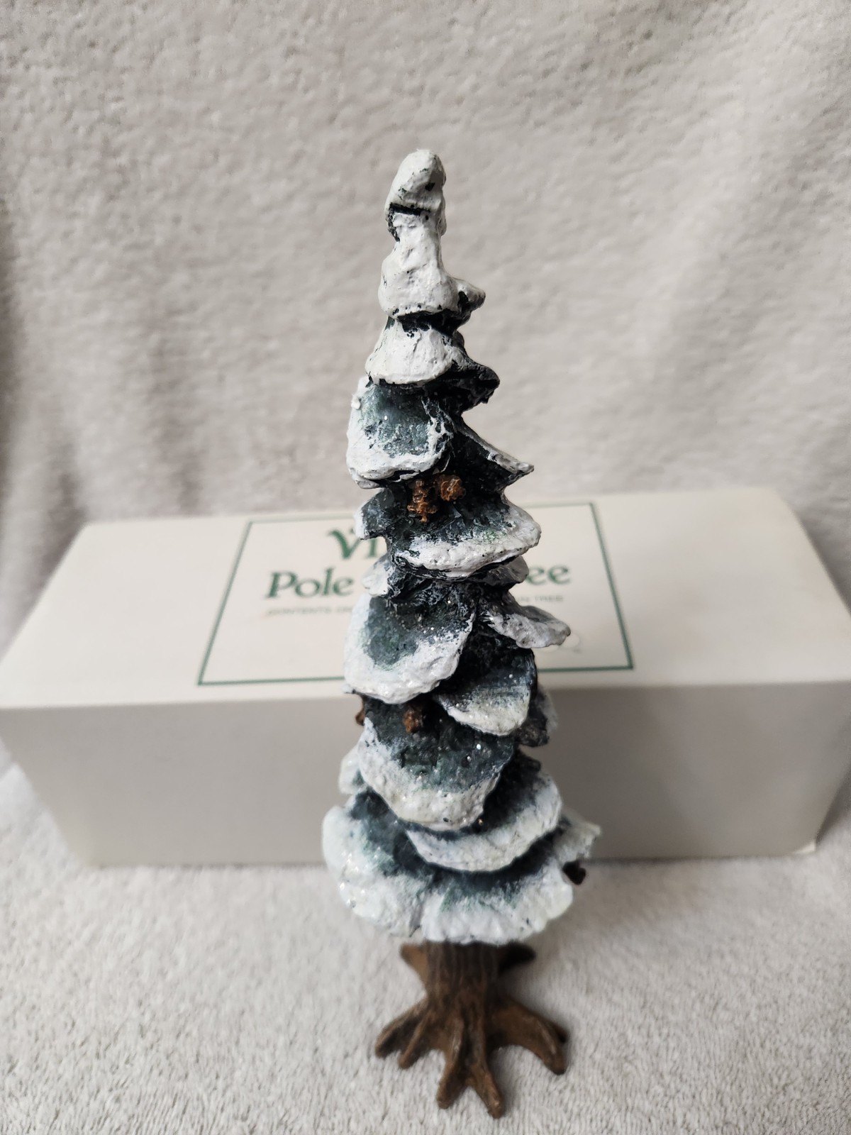 Dept 56 Village Pole Pine Tree #5529-8 Cold Cast porcelain 10.5 inch