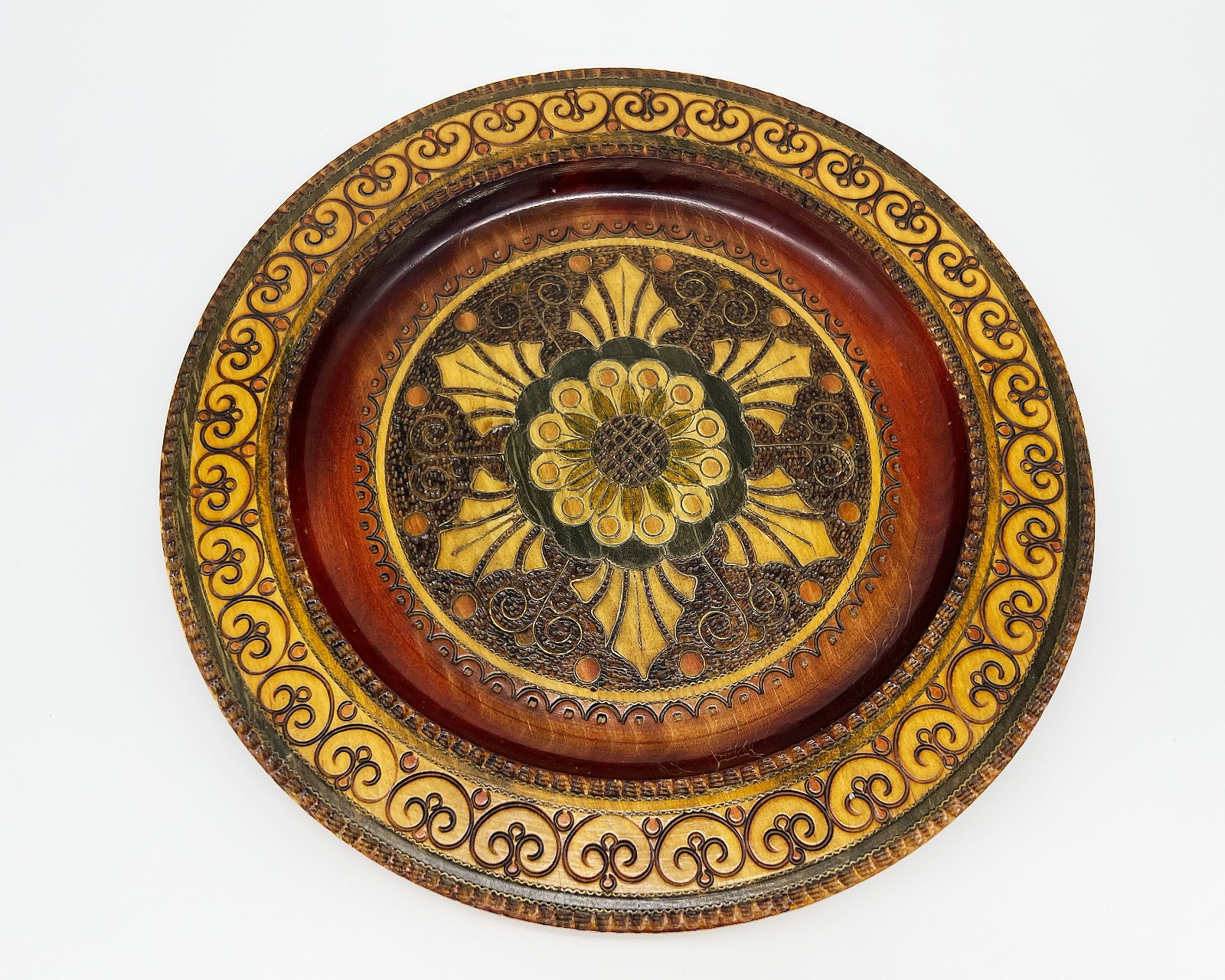 VTG. Polish Folk Art Wood Brass Inlay Pyrography Floral Wooden Plate Wall Art